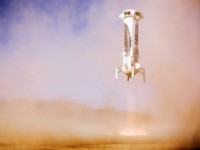 Компания Blue Origin произвела повторные запуск и посадку уже использованной ракеты