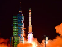 Китай начнёт запускать ракеты с морских платформ